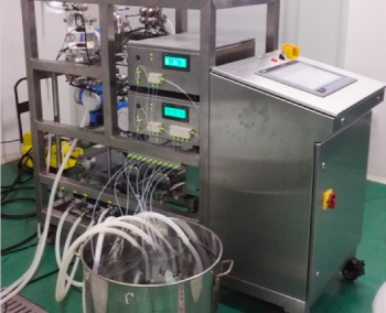 Automated Buffer-Mixing Chromatography System